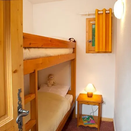 木屋 Madame Les Du Praz