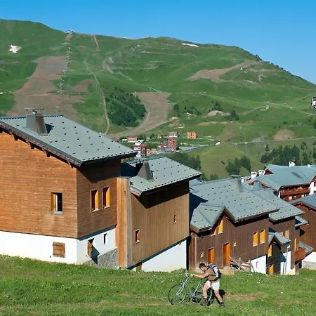 Madame Les Du Praz Dağ evi *